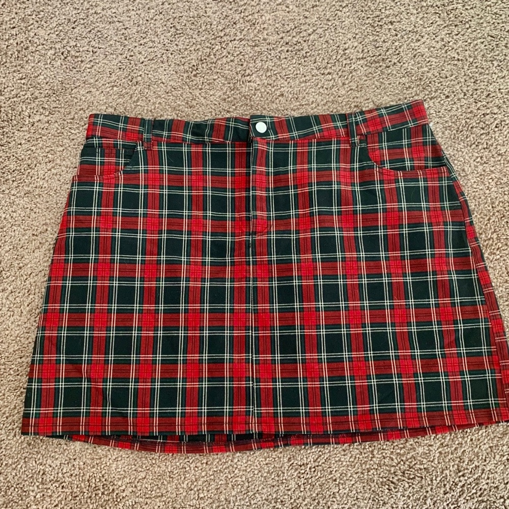 Forever 21 Red Plaid Mini Skirt